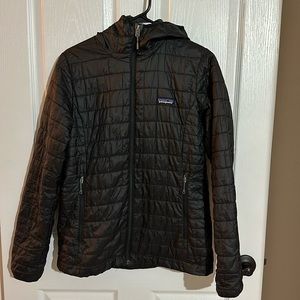 Patagonia jacket size medium